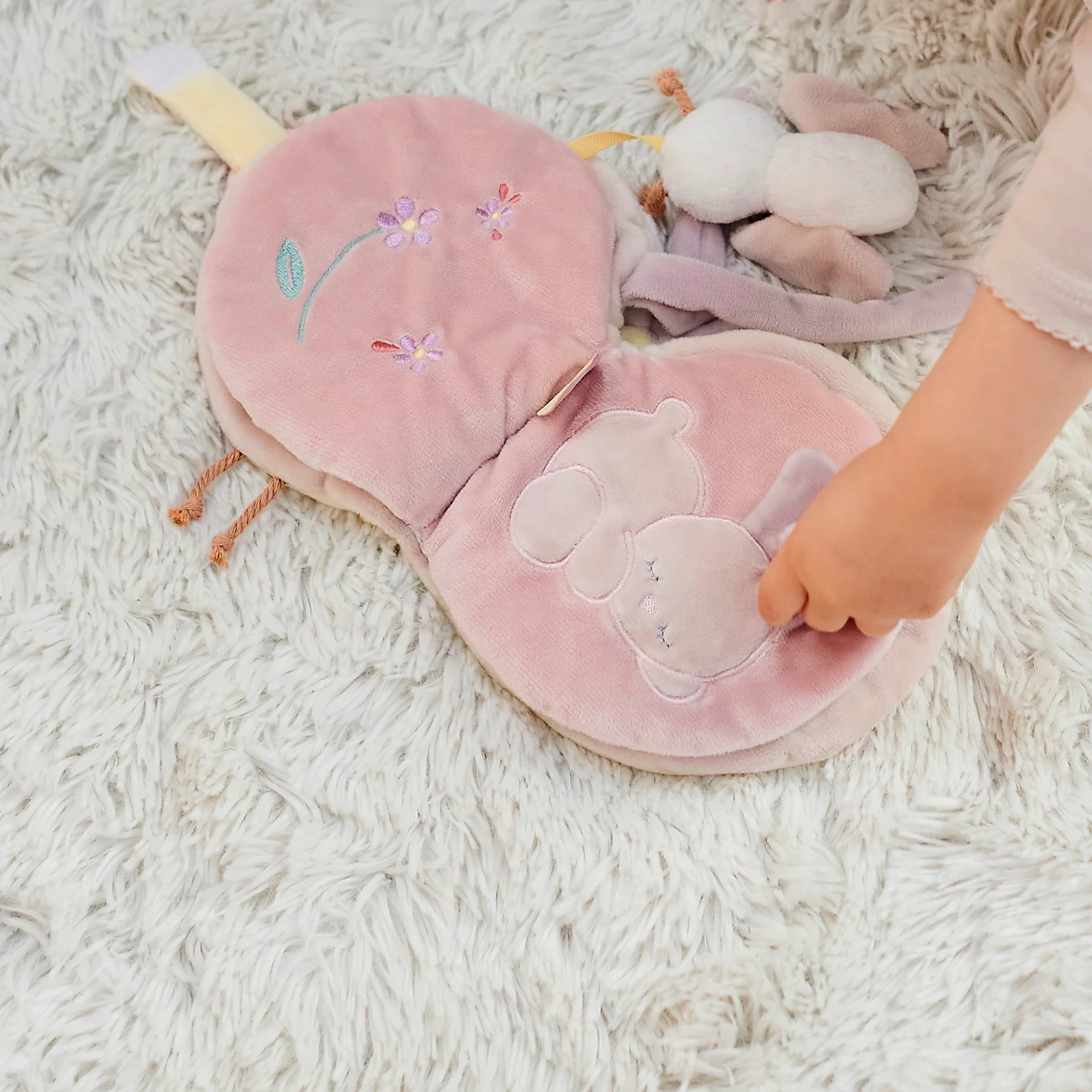 Alice & Pomme Livre D'Éveil De Nattou 5 Alice & Pomme Livre D'Éveil De Nattou – Image 5