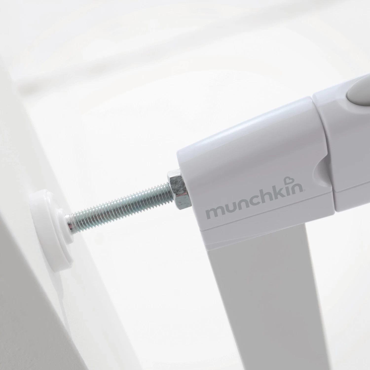 Barrière De Sécurité Easy Loc Blanche De Munchkin 7 Barrière De Sécurité Easy Loc Blanche De Munchkin – Image 7